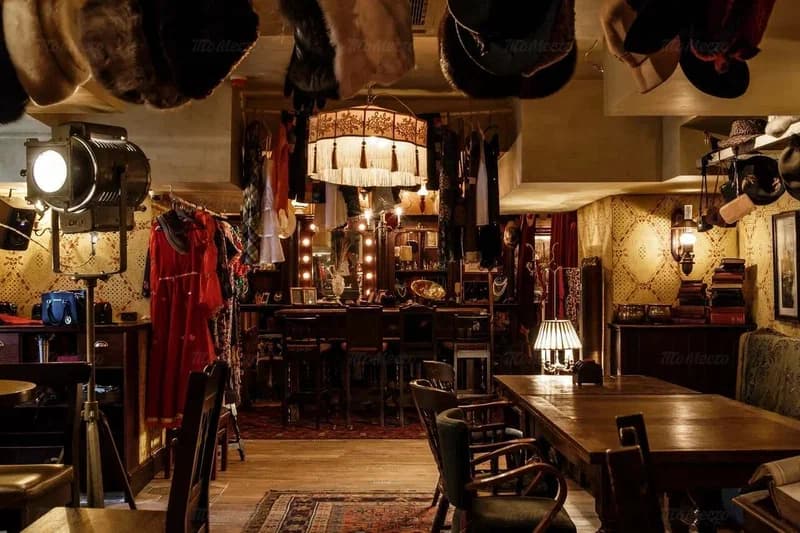 Abbey players pub