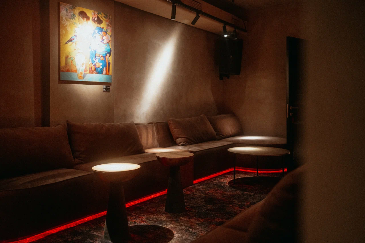 Mendeleev Bar & Music