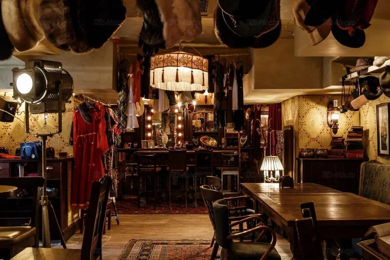 Abbey players pub